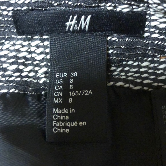 H&M Black & White Mixed Media Skirt - Picture 2 of 5